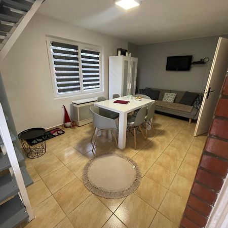 Chill Apartman Орошхаза Экстерьер фото